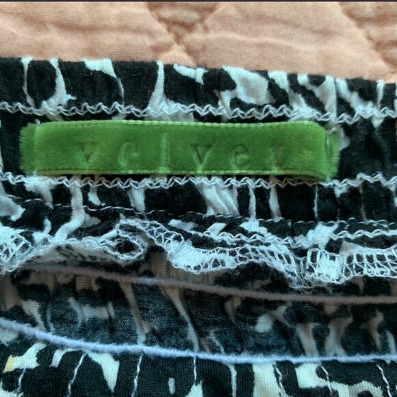 VELVET Black & white - Strapless Mini Tube Printed Dress – Size M - Picture 13 of 14